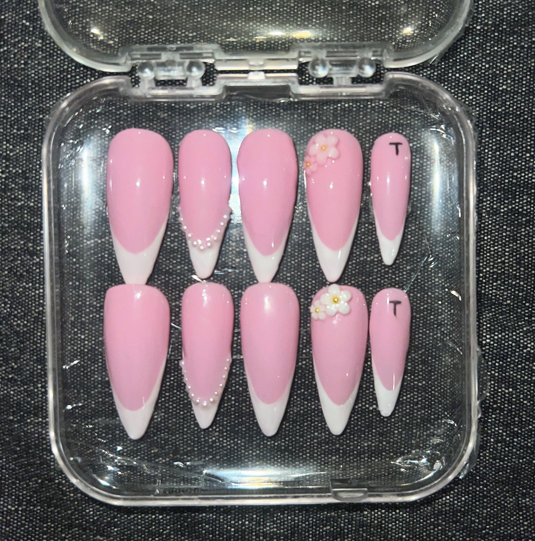 Blossom French Beauty